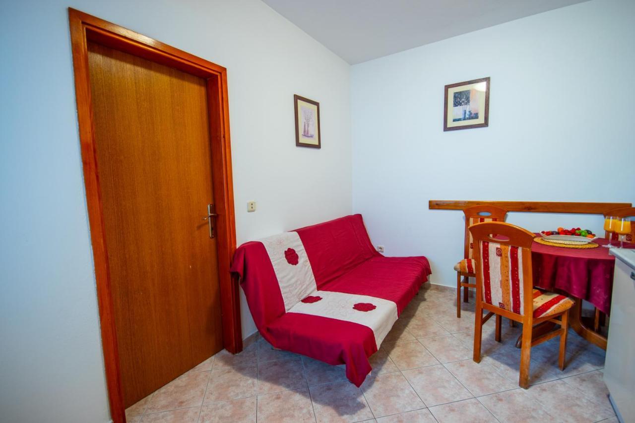 Apartment Franic Podstrana Kültér fotó