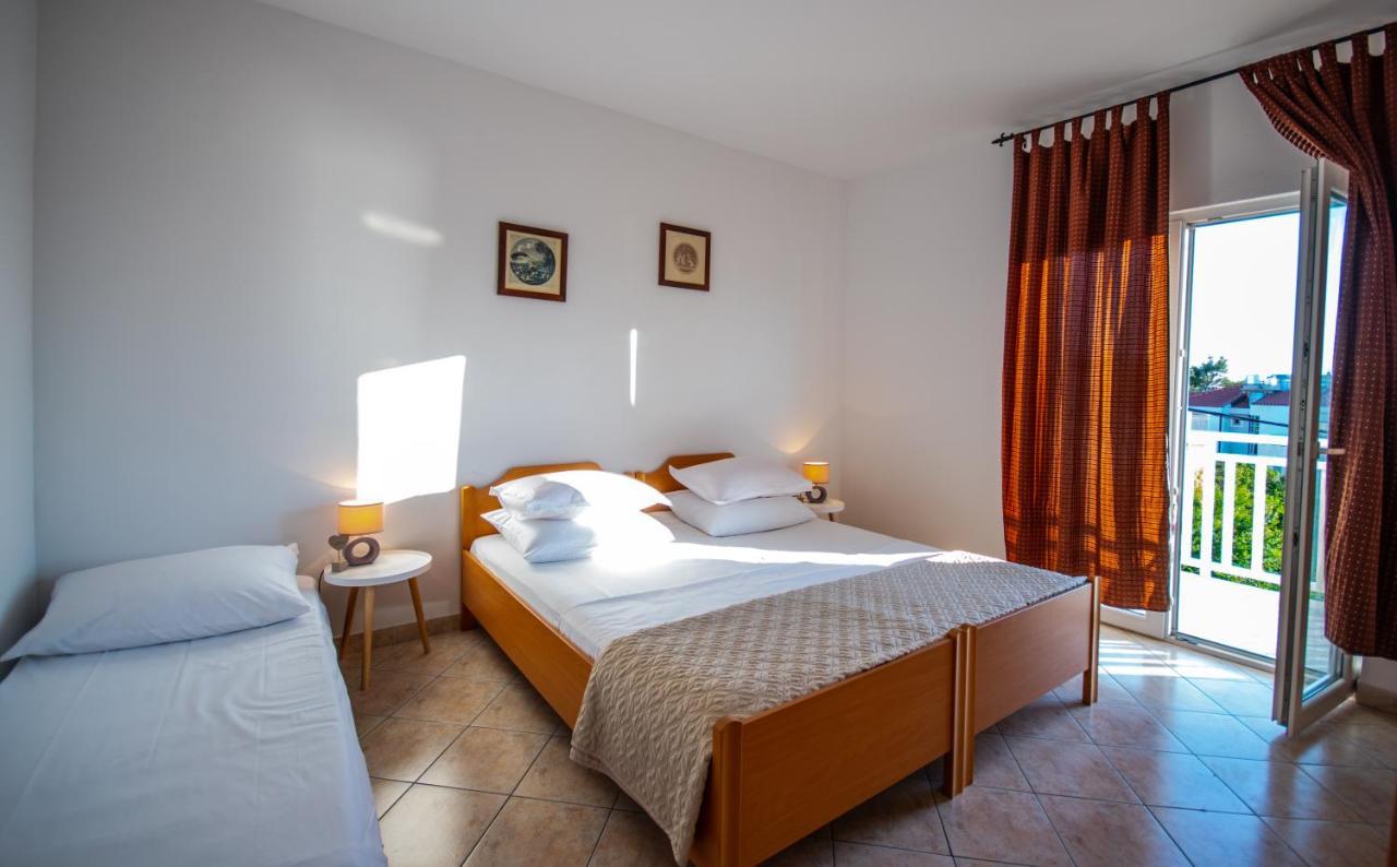 Apartment Franic Podstrana Kültér fotó